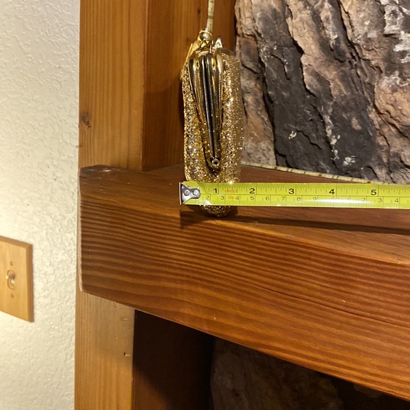 Sparkling gold clutch, vintage , this was my mother’s from the 60’s. - Picture 7 of 7